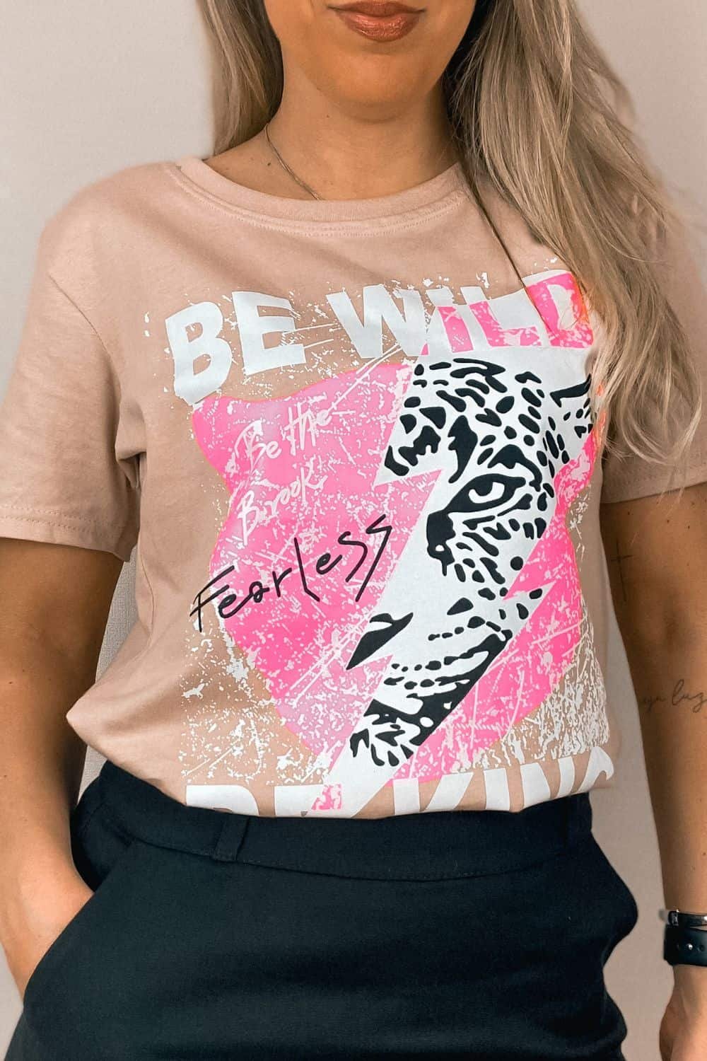 Camiseta T-Shirt Feminina Regular Be Wild - Etiqueta Modas